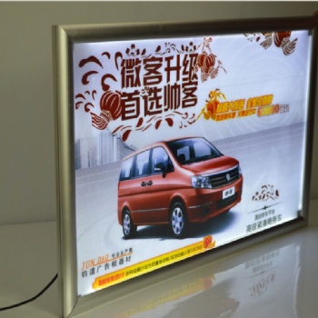 電梯廣告的優勢 鋁合金電梯海報框