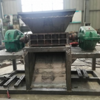 河南鞏義煜鑫高效率廢舊金屬撕碎機 廢物回收再利用設備