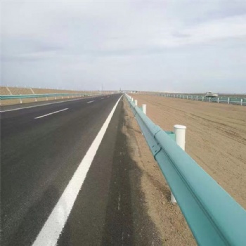 廠家貴州科陽波形護(hù)欄、防撞護(hù)欄、公路護(hù)欄供應(yīng)四川青川涼水鎮(zhèn)