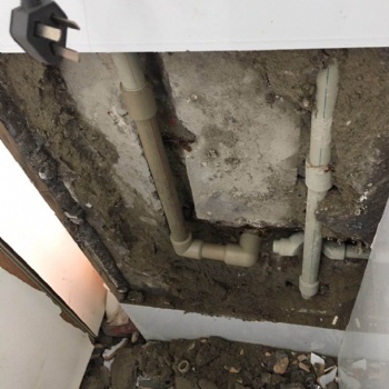 廣州廠區(qū)埋地管道滲漏探測，廣州小區(qū)供水主管漏水維修，收費合理