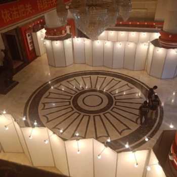 南寧展板租賃價格，展板出租哪家劃算？