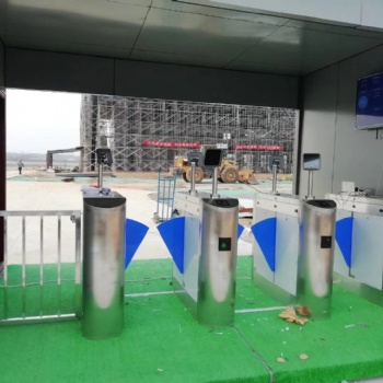 河南建筑工人勞務實名制員工通道，選擇釘云勞務實名制管理系統(tǒng)。