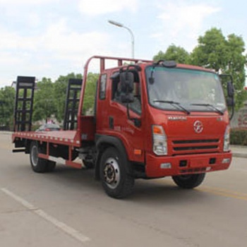 大運(yùn)云內(nèi)156-170馬力平板運(yùn)輸車/挖機(jī)板平板