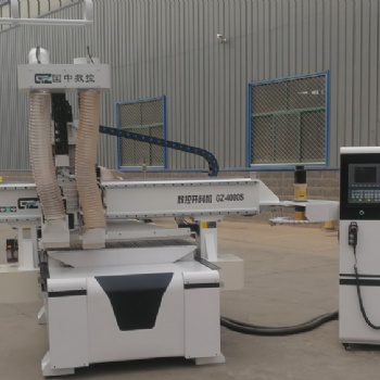 供應(yīng)遼寧沈陽的數(shù)控開料機工廠。四工序開料機、木工加工中心廠家價格