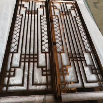 不銹鋼屏風(fēng)玫瑰金不銹鋼隔斷金屬中式花格客廳玄關(guān)鏤空屏風(fēng)廠家定制