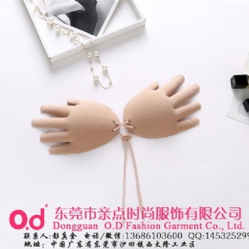 創(chuàng)意時(shí)尚佛手拉繩隱形文胸生物硅膠透氣無(wú)痕無(wú)肩帶隱形內(nèi)衣東莞工廠直供