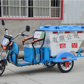 河南彥鑫牌電動清運保潔車減輕環衛工人的勞動強度