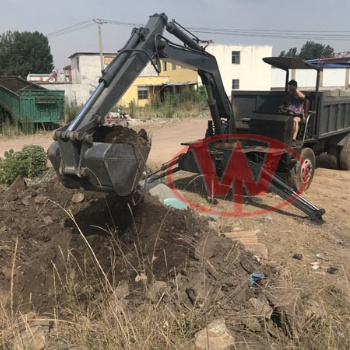 新款自制農(nóng)用隨車挖現(xiàn)車出售