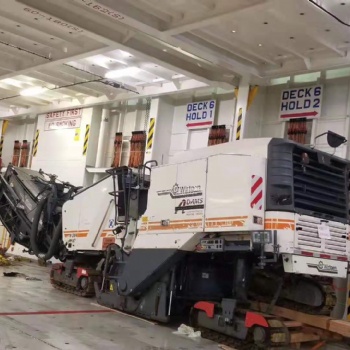 代理散裝船裝運(yùn)二手維特根銑刨機(jī)廣州新沙港**