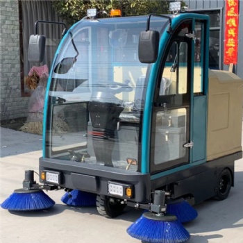 全封閉掃地車新能源多功能環保車電動駕駛式清潔車