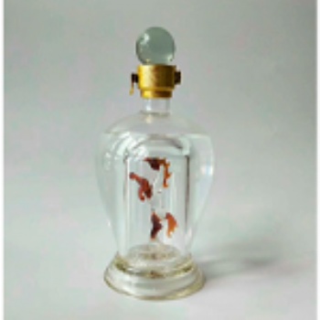 內(nèi)置造型酒瓶手工藝創(chuàng)意高硼硅玻璃個(gè)性白酒瓶