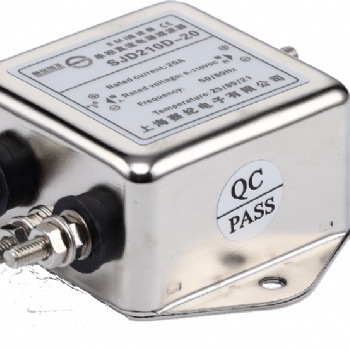 賽紀(jì)濾波器直流5V12v24V220V車載音頻抗干擾電源模塊插座通用