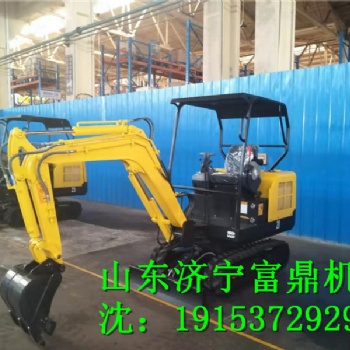 20型 常柴390三缸水冷型挖掘機
