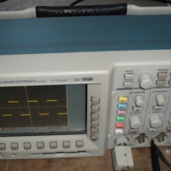 供應(yīng) 美國泰克 TDS3054B 示波器