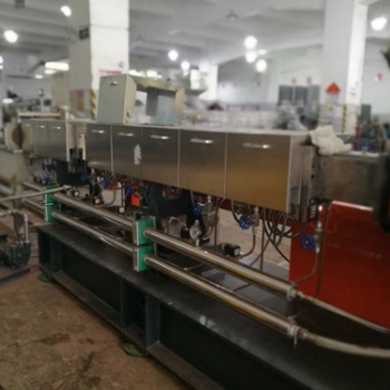 東莞富達港寶造粒機器