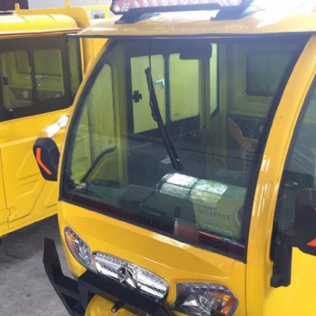 內(nèi)蒙古全封閉移動蒸汽洗車機(jī)價(jià)格TH-J15鄭州泰華重型機(jī)械制造廠家