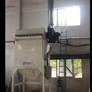 廠家單機(jī)脈沖布袋除塵器 小型單機(jī)布袋除塵器 布袋除塵器 袋式除塵器