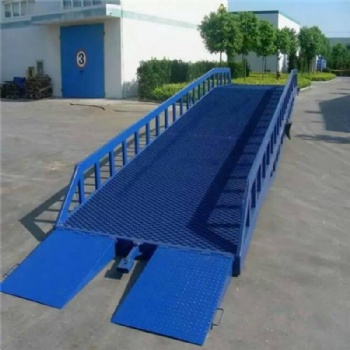 菏澤單縣移動(dòng)式登車橋平臺(tái)