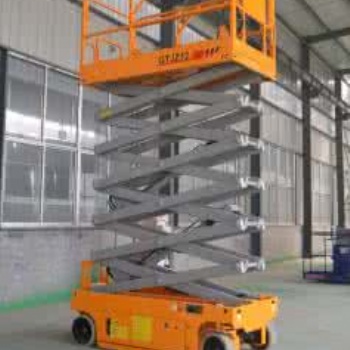 徐州市賈汪區(qū)升降機租賃，銅山新區(qū)全自動剪叉車。6米到32米曲臂直臂剪叉車