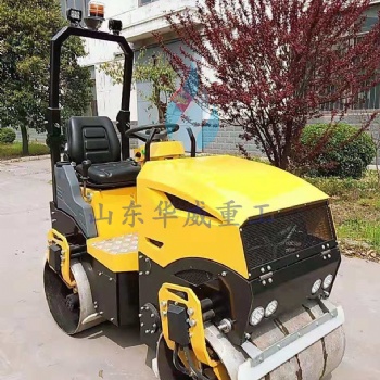 山東華威重工小型座駕壓路機 駕駛壓路機價格 進口品質(zhì)全液壓