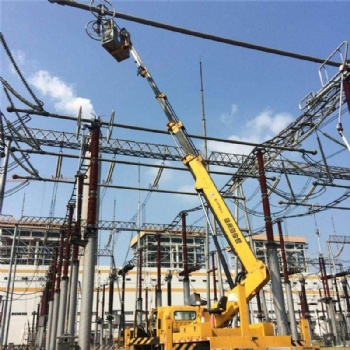 高空廣告牌安裝、拆卸電線拆牌、大棚安裝結(jié)構(gòu)祥順高空作業(yè)車在你身邊