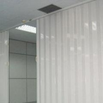 太原定做折疊門安裝室內(nèi)商場(chǎng)推拉折疊門