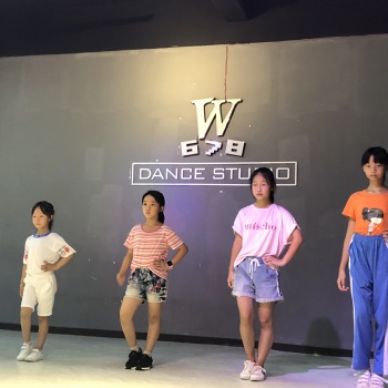三鄉爵士舞街舞網紅舞培訓