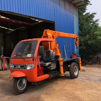 廠家供應(yīng)山西自制三輪隨車吊