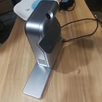 廠家供應(yīng)高清電梯投影儀