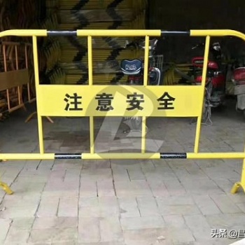 鐵馬護欄廠家農村封路護欄