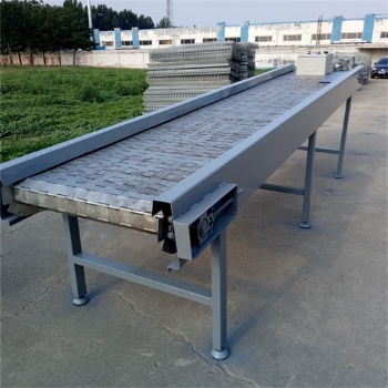 鏈板輸送機(jī)--優(yōu)質(zhì)商品價(jià)格--寧津潤(rùn)展輸送設(shè)備有限公司