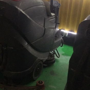 北京專業(yè)洗地機維修，掃地車，塵推車，所有型號保潔設(shè)備，免上門費