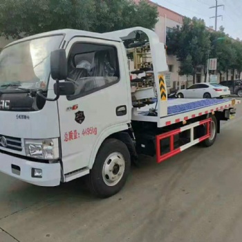 出售東風(fēng)多利卡藍(lán)牌清障車