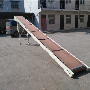 小型輸送機(jī)傳輸機(jī)流水線輸送機(jī)移動裝車卸貨皮帶輸送機(jī)