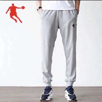 江楓服飾361喬丹安踏品牌服裝批發(fā)廠家