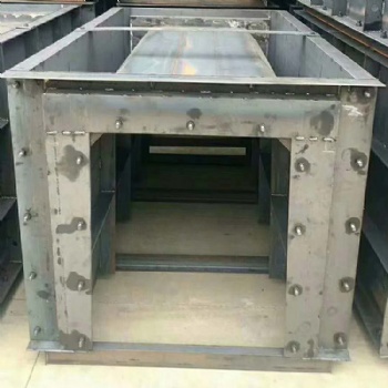 E型電纜槽模具廠家站臺電纜槽模具水泥預制電纜槽模具現貨供應