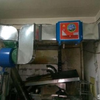 順義區(qū)天竺廚房排煙風機安裝 排煙罩 通風管道制作安裝
