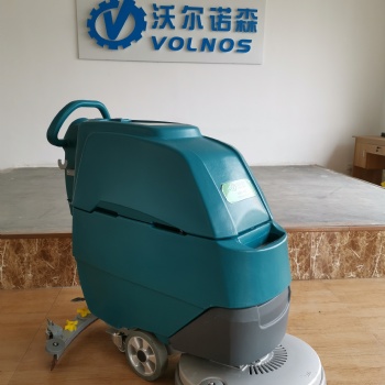 全自動手推刷洗地面地下車庫洗地機