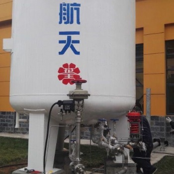 國內生產花王高壓容器,低溫氣體儲罐，化工設備廠家，集中供氣方案