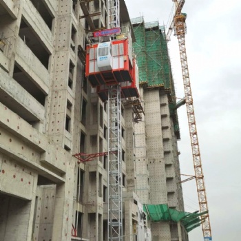 秦皇島鵬凱建機---專業生產施工升降機
