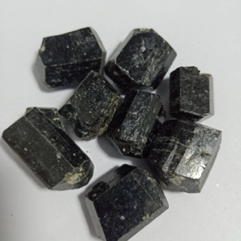 供應晶體電氣石顆粒1-3mm 電氣石粉 電氣石球