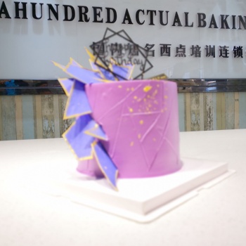 2020學網紅蛋糕培訓西點好學嗎