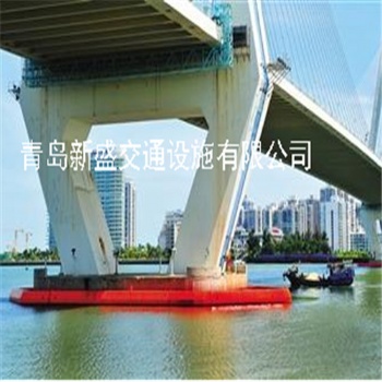 青島交通設(shè)施有限公司生產(chǎn)標(biāo)準(zhǔn)型與定制型橋梁防撞保護(hù)裝置