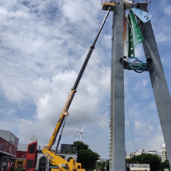 黃埔升降機(jī)、云梯車、登高車、高空作業(yè)車出租選鑫越路橋