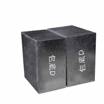 河南建華耐材耐材生產各種高鋁磚，粘土磚，保溫磚，鎂碳磚等耐火制品