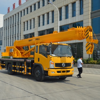 新款十噸吊車 凱馬10噸吊車報價 10噸小型吊車參數 汽車起重機價格