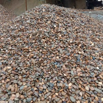 鵝卵石場地批發 污水處理廠專門用石規格齊整