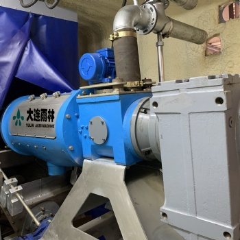 雨林給糞便過(guò)濾水分處理機(jī)畜禽糞便分離機(jī)螺旋干濕機(jī)