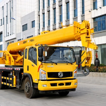 十六噸吊車 16噸東風汽車起重機廠家報價 價格優質量好 售后服務**歡迎咨詢
