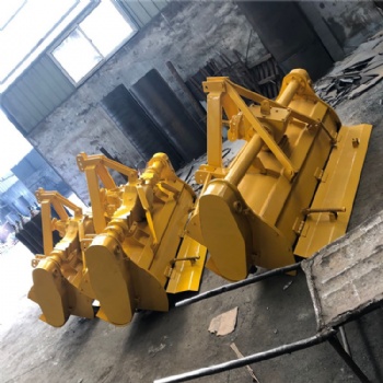 拖拉機(jī)帶動(dòng)拌合機(jī) 灰土拌和機(jī) 拌合寬度1.8米 后橋